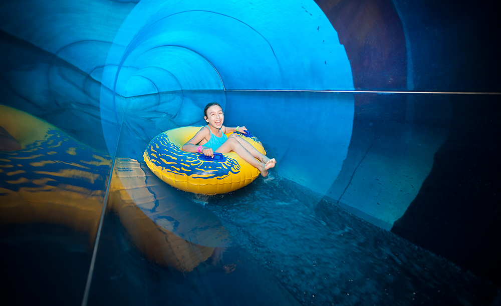 View of a long tube section double occupancy tube on Alberta Falls Great Wolf Lodge in Grapevine 