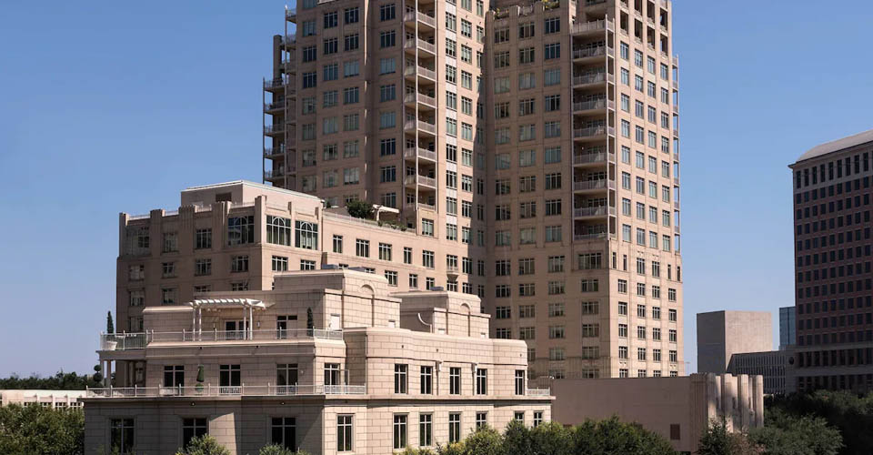 Outside view of The Ritz-Carlton Dallas 960